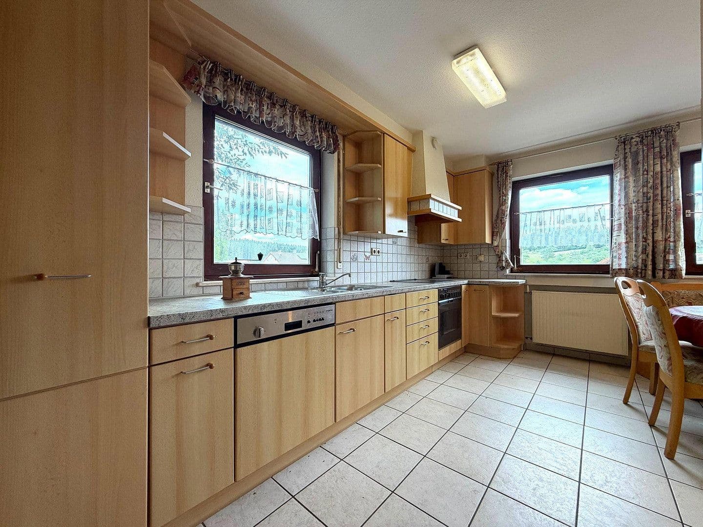 house for sale, 225 m², Schultheiß-Jäckle-Straße 19, Loßburg, Baden-Württemberg house for sale, 225 m², Schultheiß-Jäckle-Straße 19, Loßburg, Baden-Württemberg