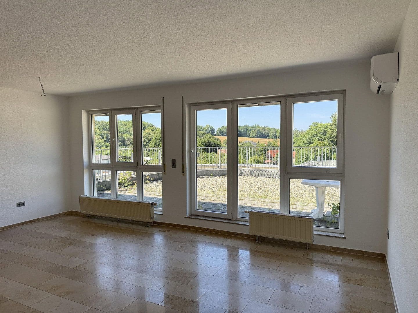 office to rent, 106 m², Neusalza-Spremberg, Saxony office to rent, 106 m², Neusalza-Spremberg, Saxony