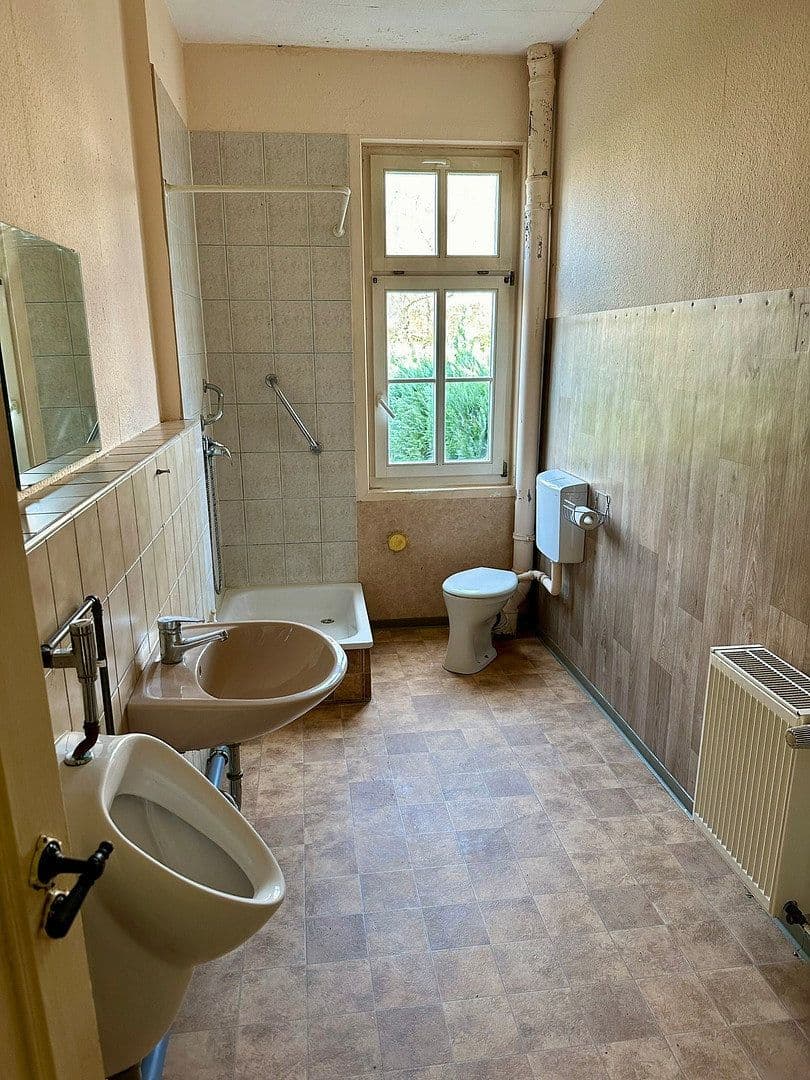 house for sale, 219 m², Rennbahn 42, Eisenach, Thuringia house for sale, 219 m², Rennbahn 42, Eisenach, Thuringia