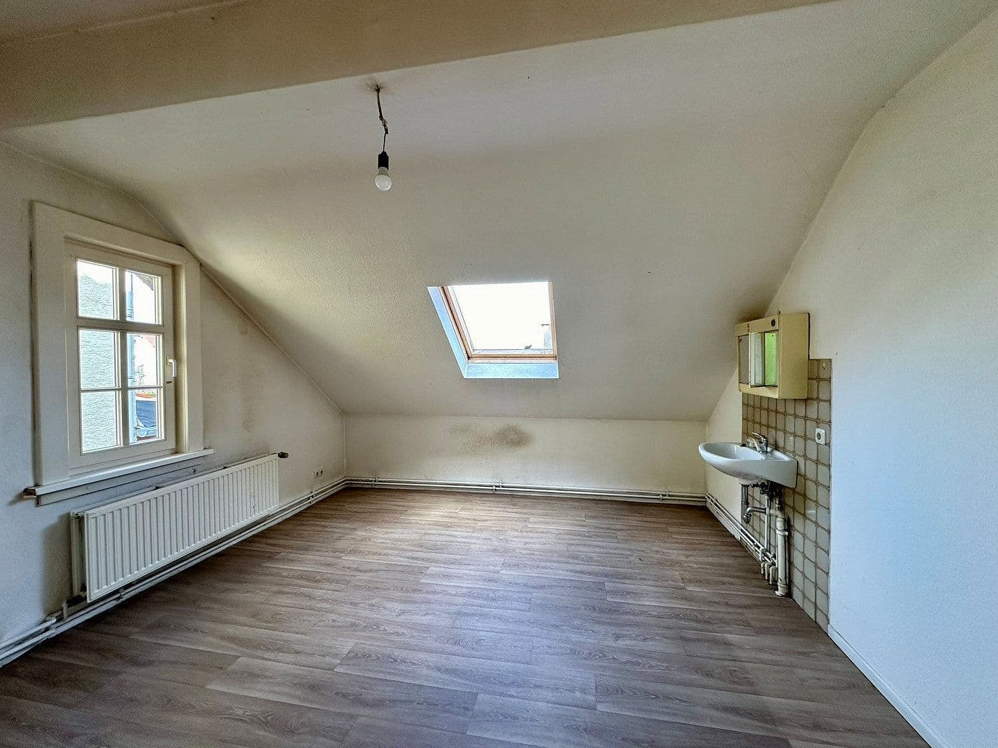 house for sale, 219 m², Rennbahn 42, Eisenach, Thuringia house for sale, 219 m², Rennbahn 42, Eisenach, Thuringia