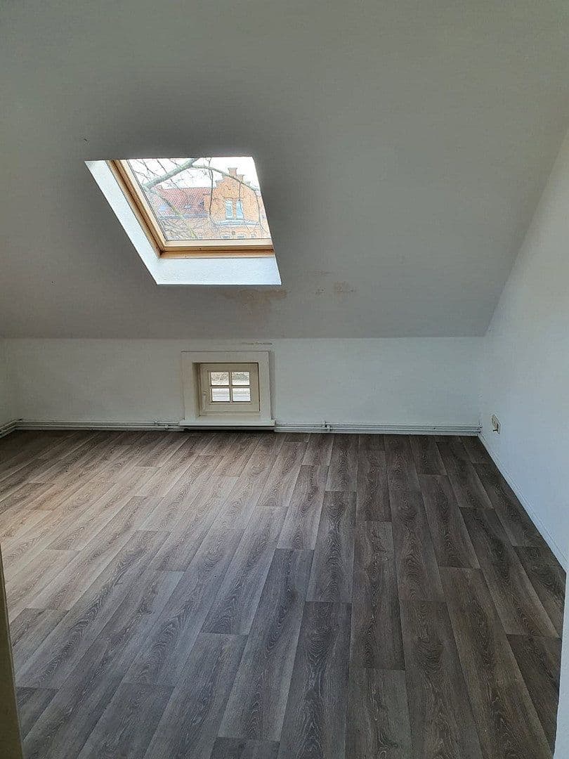 house for sale, 219 m², Rennbahn 42, Eisenach, Thuringia house for sale, 219 m², Rennbahn 42, Eisenach, Thuringia