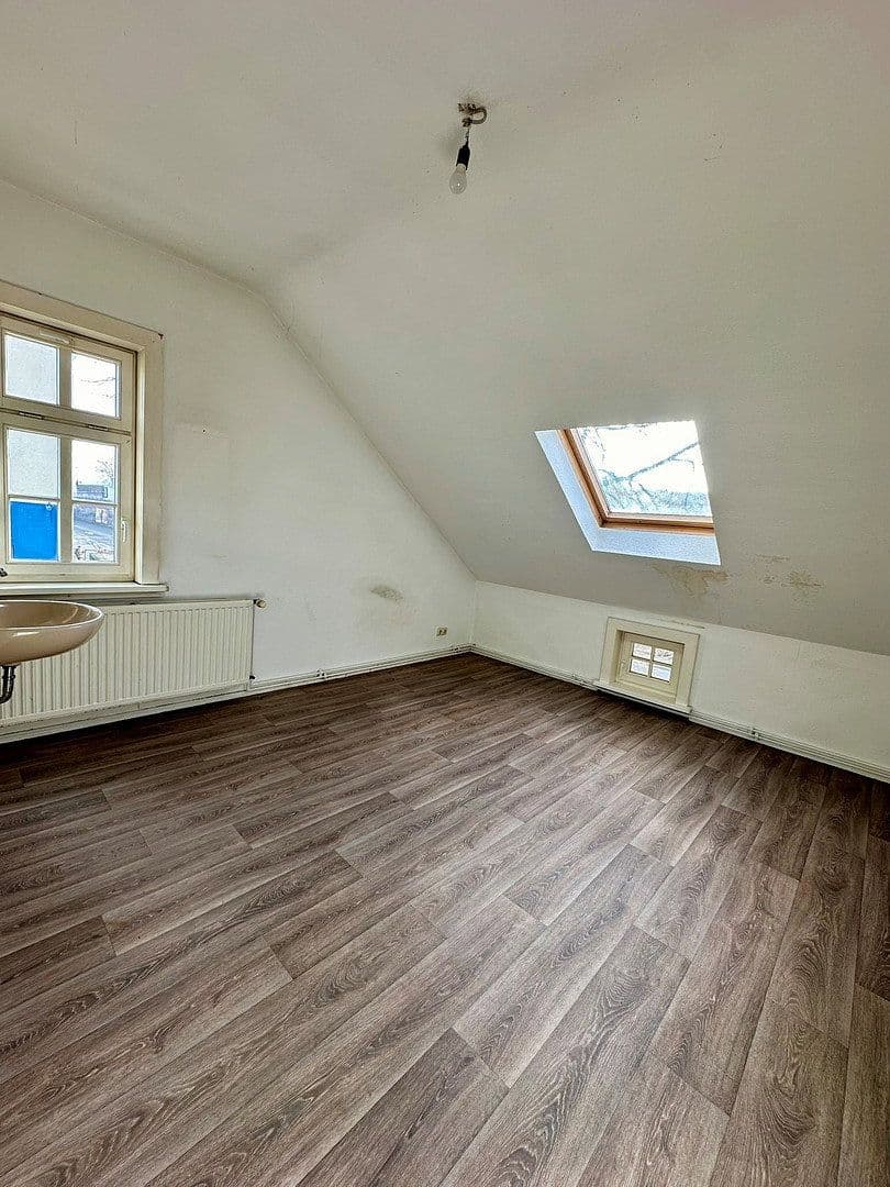 house for sale, 219 m², Rennbahn 42, Eisenach, Thuringia house for sale, 219 m², Rennbahn 42, Eisenach, Thuringia