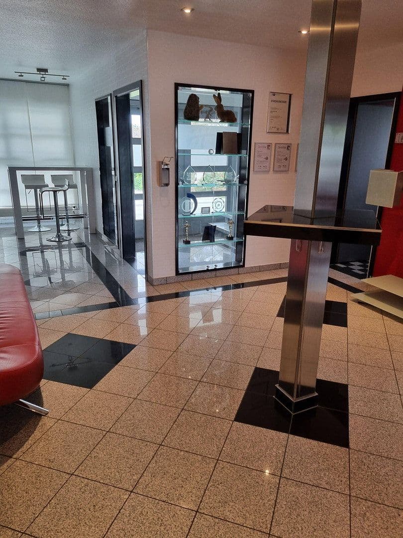 office to rent, 206 m², Altdorf, Baden-Württemberg office to rent, 206 m², Altdorf, Baden-Württemberg