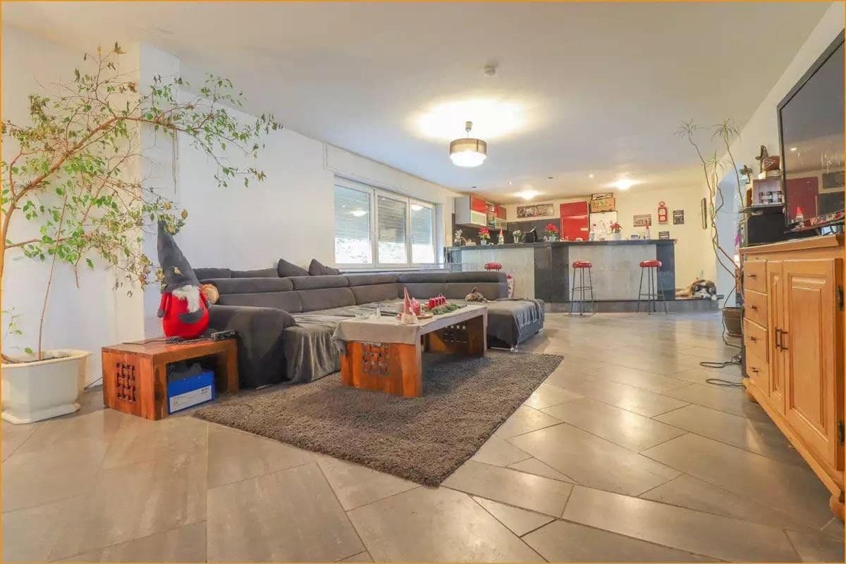 house for sale, 467 m², Zum Backofen.2, Stolberg, North Rhine-Westphalia house for sale, 467 m², Zum Backofen.2, Stolberg, North Rhine-Westphalia