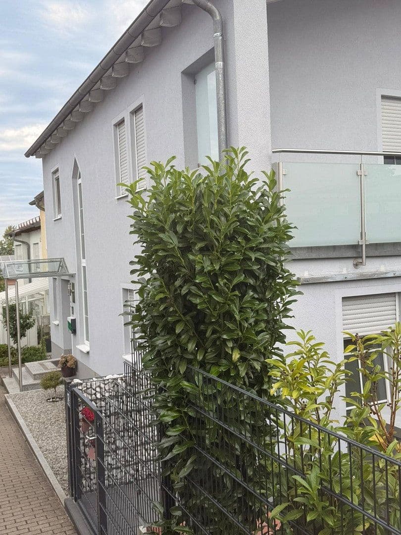 house for sale, 200 m², Brunnweg 12, Obertraubling, Bavaria house for sale, 200 m², Brunnweg 12, Obertraubling, Bavaria