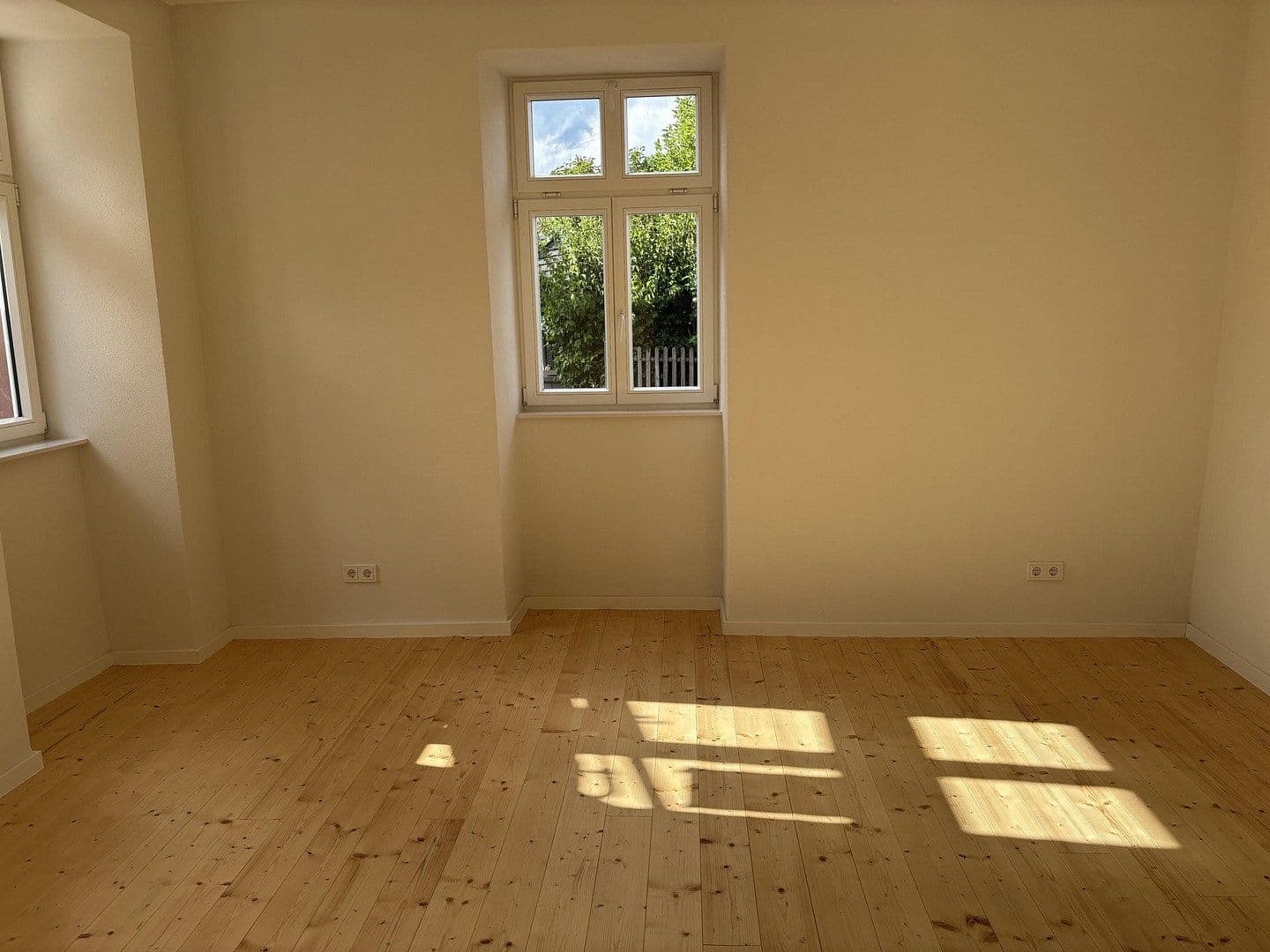 4 bedroom with open-plan kitchen flat to rent, 146 m², Moselstraße 6, Osann-Monzel, Rhineland-Palatinate 4 bedroom with open-plan kitchen flat to rent, 146 m², Moselstraße 6, Osann-Monzel, Rhineland-Palatinate