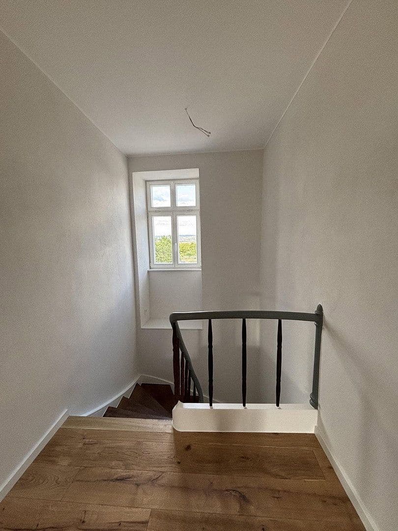 4 bedroom with open-plan kitchen flat to rent, 146 m², Moselstraße 6, Osann-Monzel, Rhineland-Palatinate 4 bedroom with open-plan kitchen flat to rent, 146 m², Moselstraße 6, Osann-Monzel, Rhineland-Palatinate