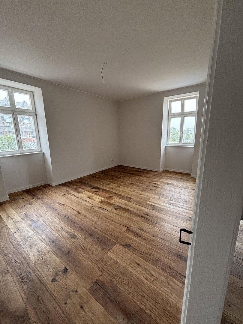 4 bedroom with open-plan kitchen flat to rent, 146 m², Moselstraße 6, Osann-Monzel, Rhineland-Palatinate 4 bedroom with open-plan kitchen flat to rent, 146 m², Moselstraße 6, Osann-Monzel, Rhineland-Palatinate