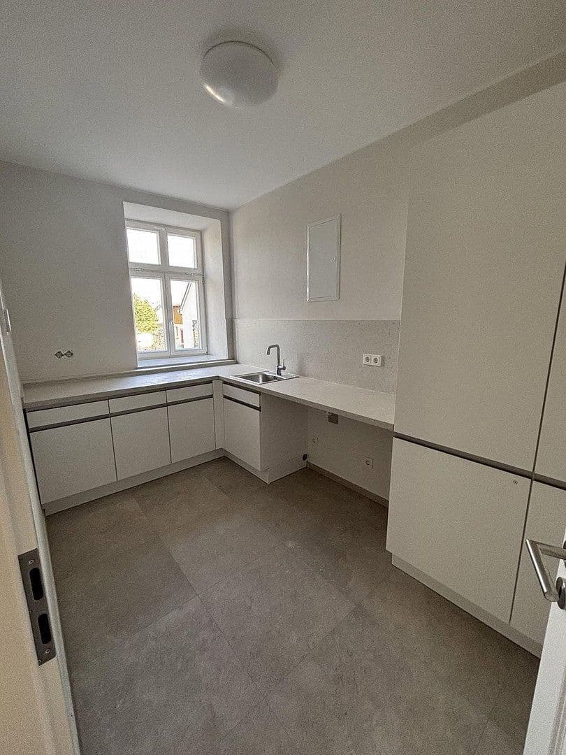 4 bedroom with open-plan kitchen flat to rent, 146 m², Moselstraße 6, Osann-Monzel, Rhineland-Palatinate 4 bedroom with open-plan kitchen flat to rent, 146 m², Moselstraße 6, Osann-Monzel, Rhineland-Palatinate
