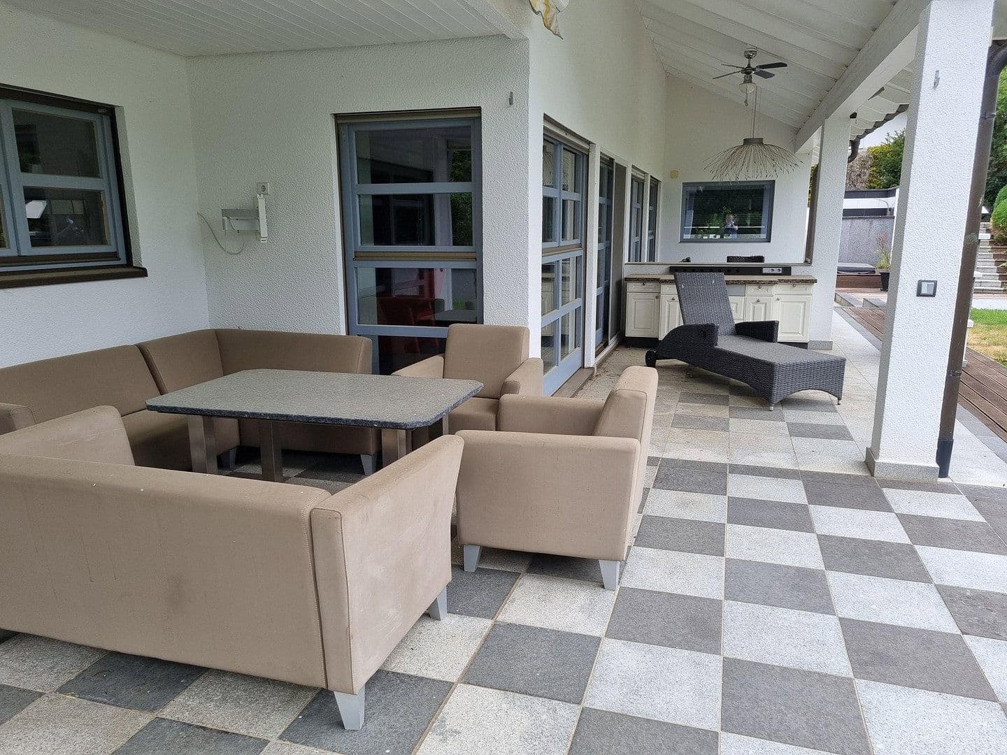 house to rent, 376 m², Altdorf, Baden-Württemberg house to rent, 376 m², Altdorf, Baden-Württemberg