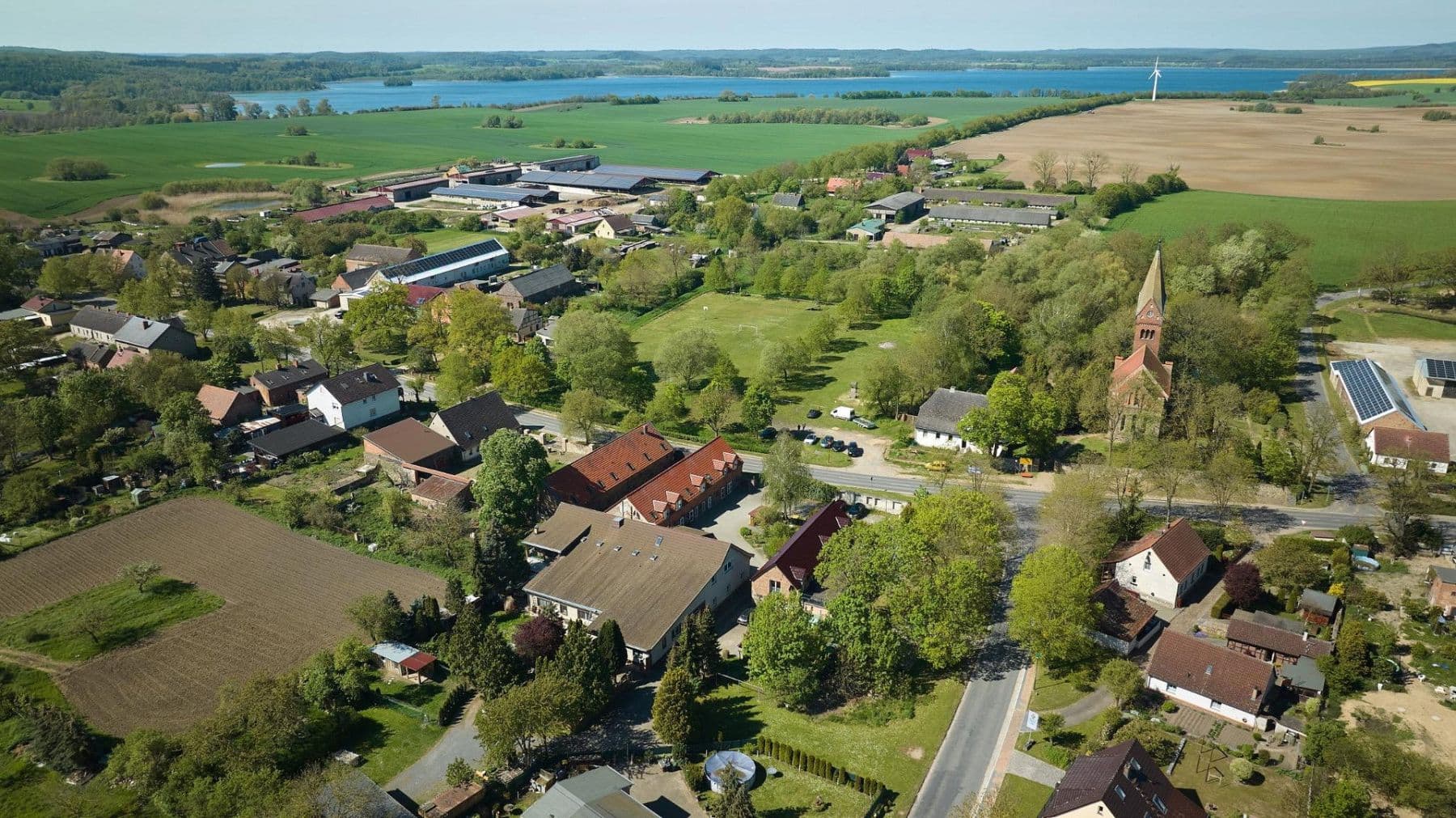 house for sale, 4,472 m², Oderberg, Brandenburg house for sale, 4,472 m², Oderberg, Brandenburg