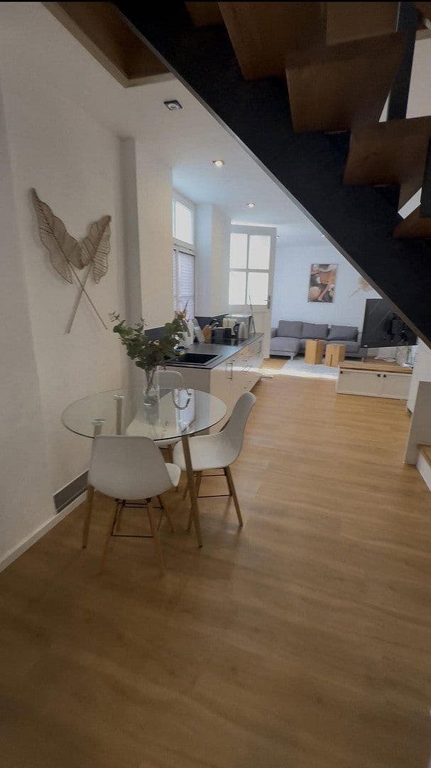 4 bedroom flat to rent, 78 m², Lothringerstrasse 25, Wiesbaden, Hesse 4 bedroom flat to rent, 78 m², Lothringerstrasse 25, Wiesbaden, Hesse