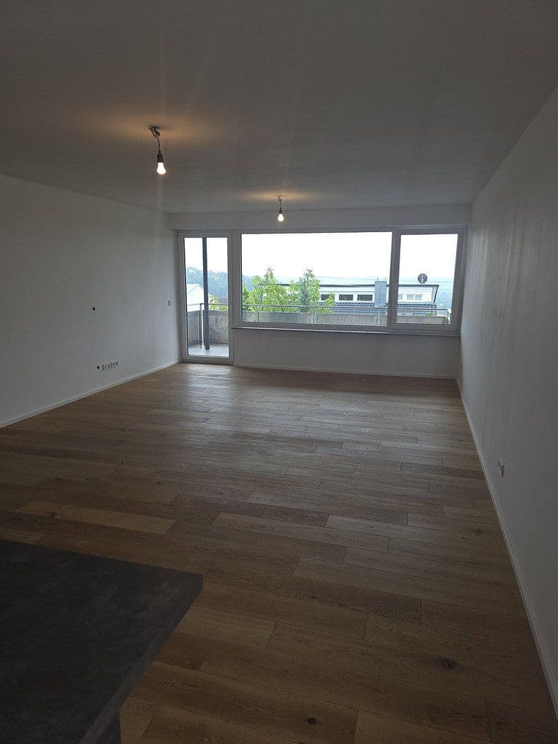 4 bedroom with open-plan kitchen flat to rent, 135 m², Camererweg 42, Esslingen am Neckar, Baden-Württemberg 4 bedroom with open-plan kitchen flat to rent, 135 m², Camererweg 42, Esslingen am Neckar, Baden-Württemberg