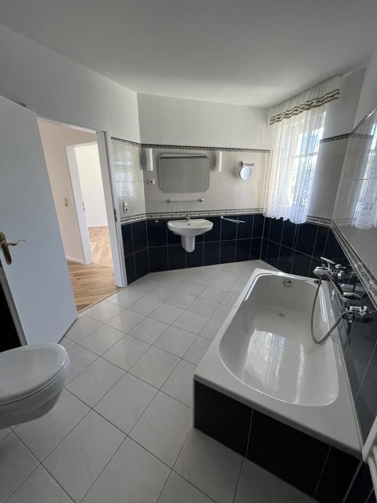 house to rent, 122 m², Rostock, Mecklenburg-Vorpommern house to rent, 122 m², Rostock, Mecklenburg-Vorpommern