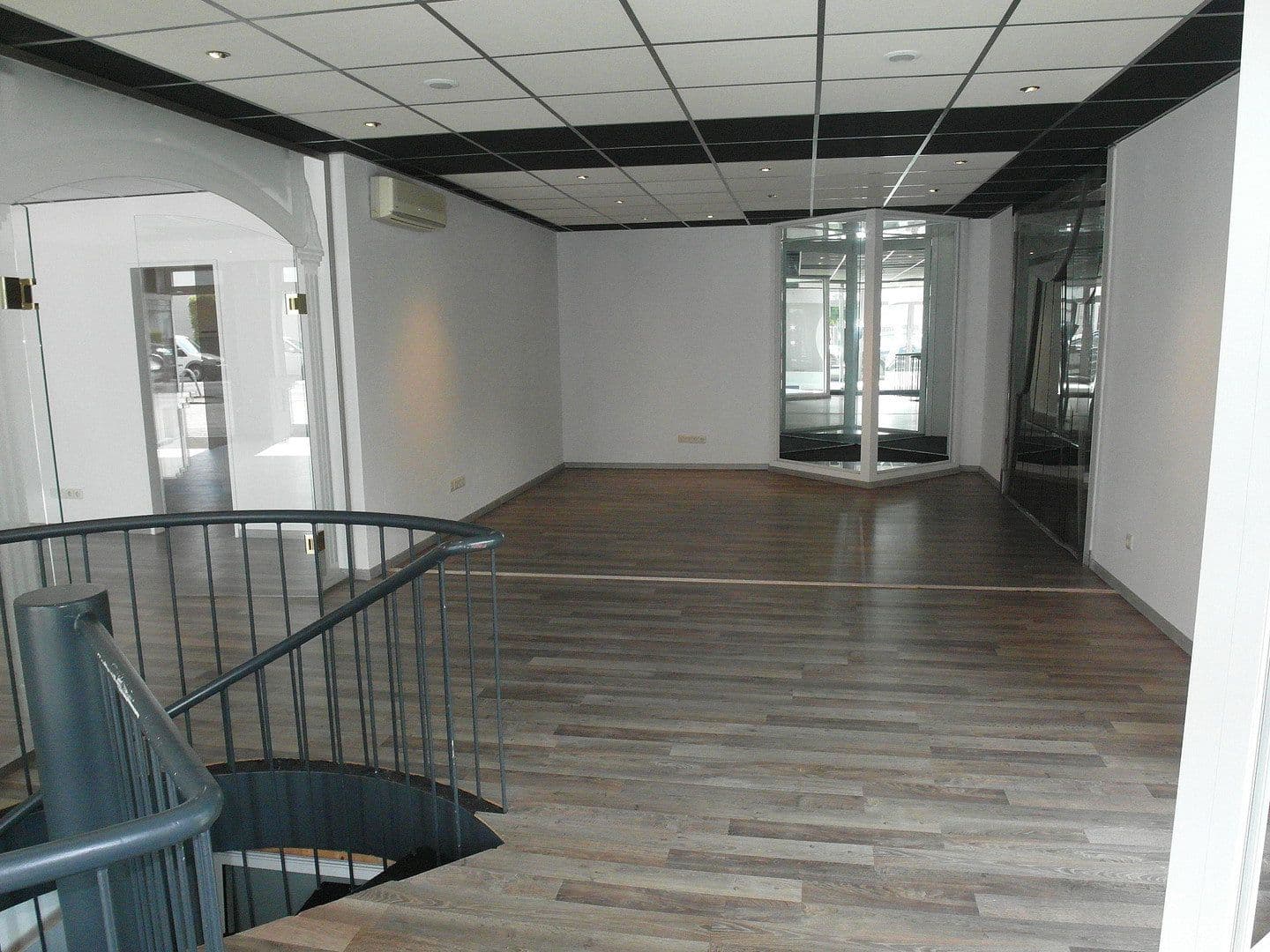 office to rent, 180 m², Neusser Straße 26, Meerbusch, North Rhine-Westphalia office to rent, 180 m², Neusser Straße 26, Meerbusch, North Rhine-Westphalia