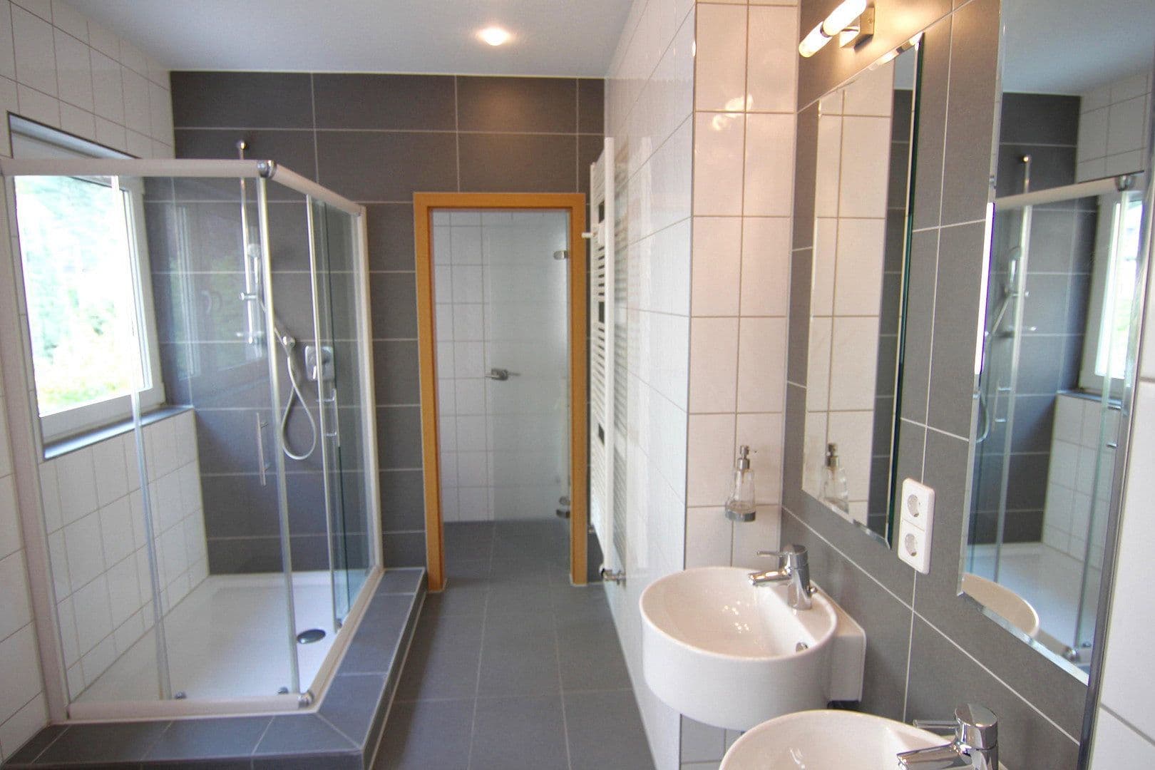 4 bedroom flat to rent, 189 m², Stuttgart, Baden-Württemberg 4 bedroom flat to rent, 189 m², Stuttgart, Baden-Württemberg
