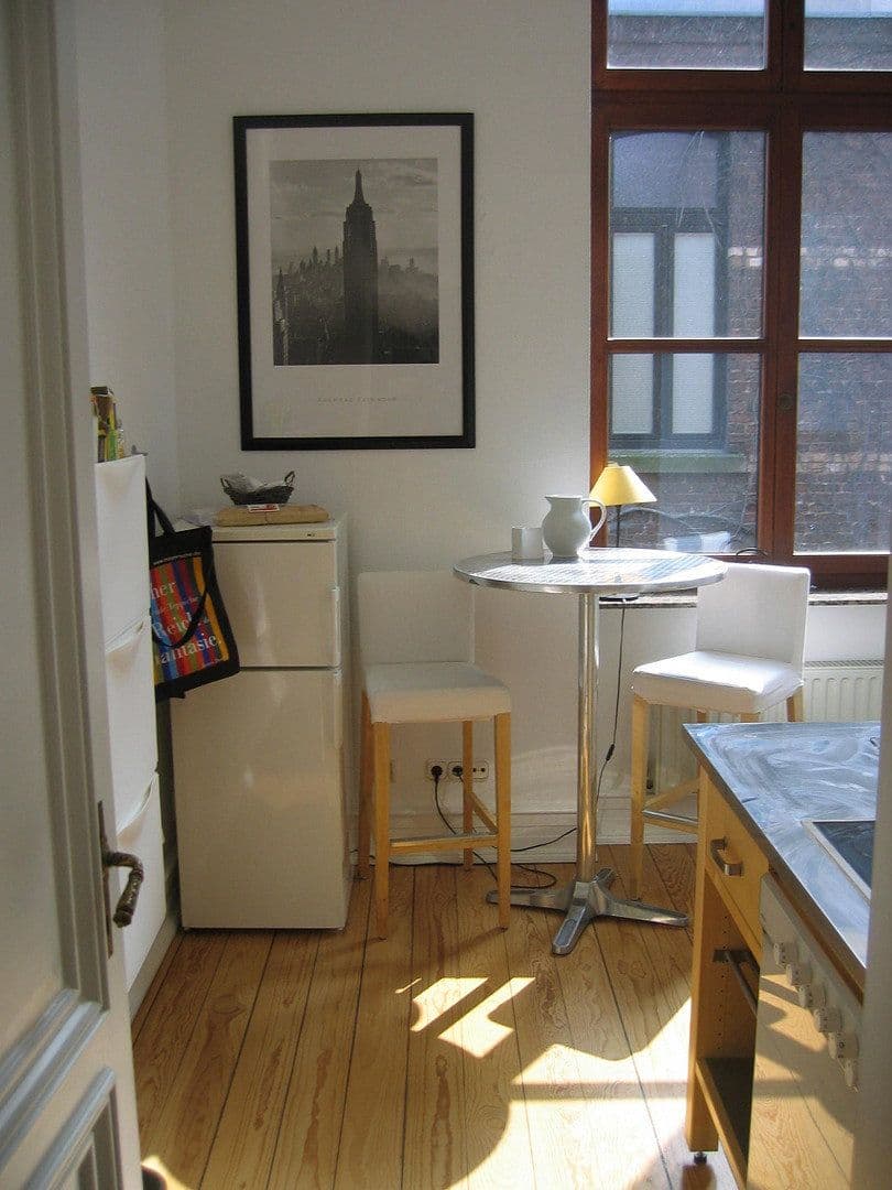 Studio flat to rent, 70 m², Brüsseler Platz 6, Köln, North Rhine-Westphalia Studio flat to rent, 70 m², Brüsseler Platz 6, Köln, North Rhine-Westphalia