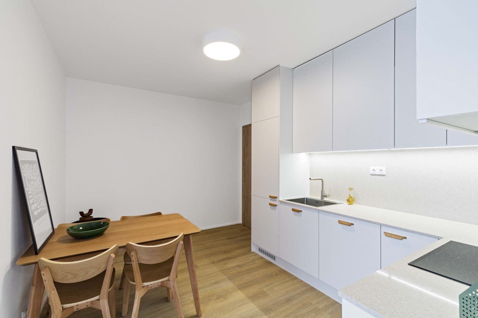 2 bedroom flat to rent, 55 m², U Pergamenky, Prague, Prague 2 bedroom flat to rent, 55 m², U Pergamenky, Prague, Prague