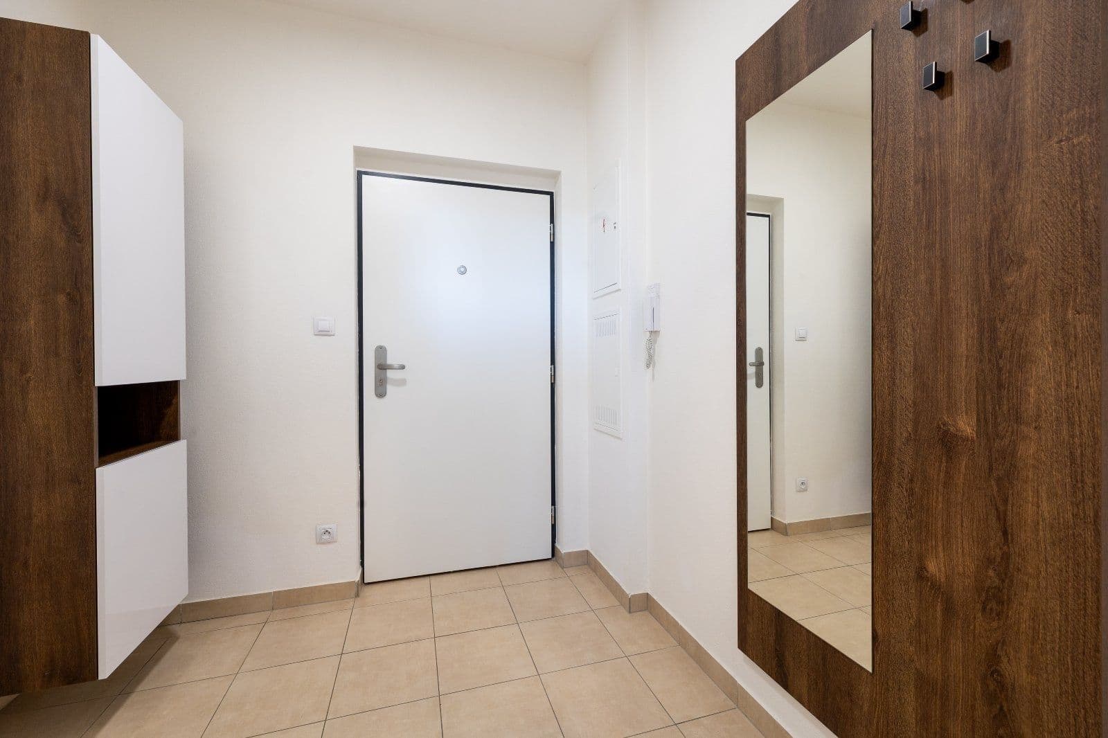 Studio flat to rent, 27 m², Magisterská, Plzeň, Plzeňský Region Studio flat to rent, 27 m², Magisterská, Plzeň, Plzeňský Region