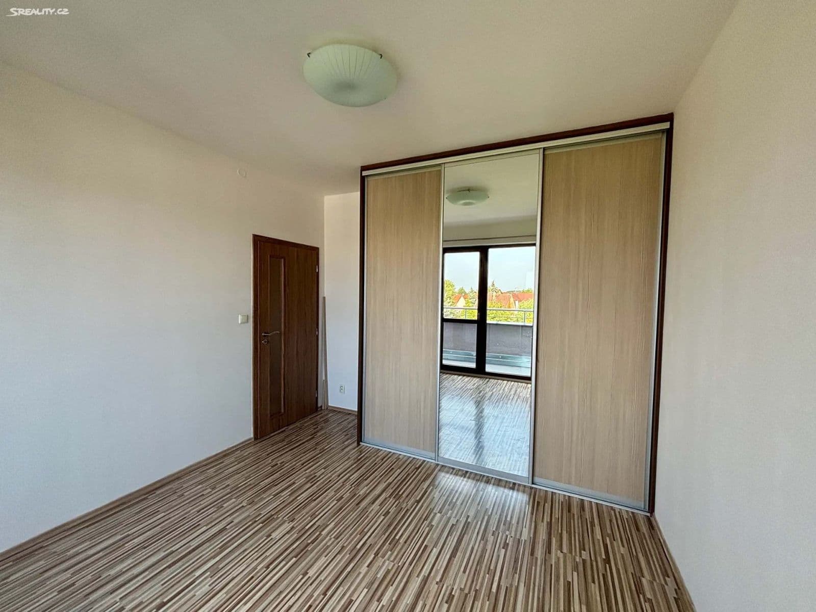 1 bedroom with open-plan kitchen flat for sale, 43 m², U Výstavby, Prague, Prague 1 bedroom with open-plan kitchen flat for sale, 43 m², U Výstavby, Prague, Prague