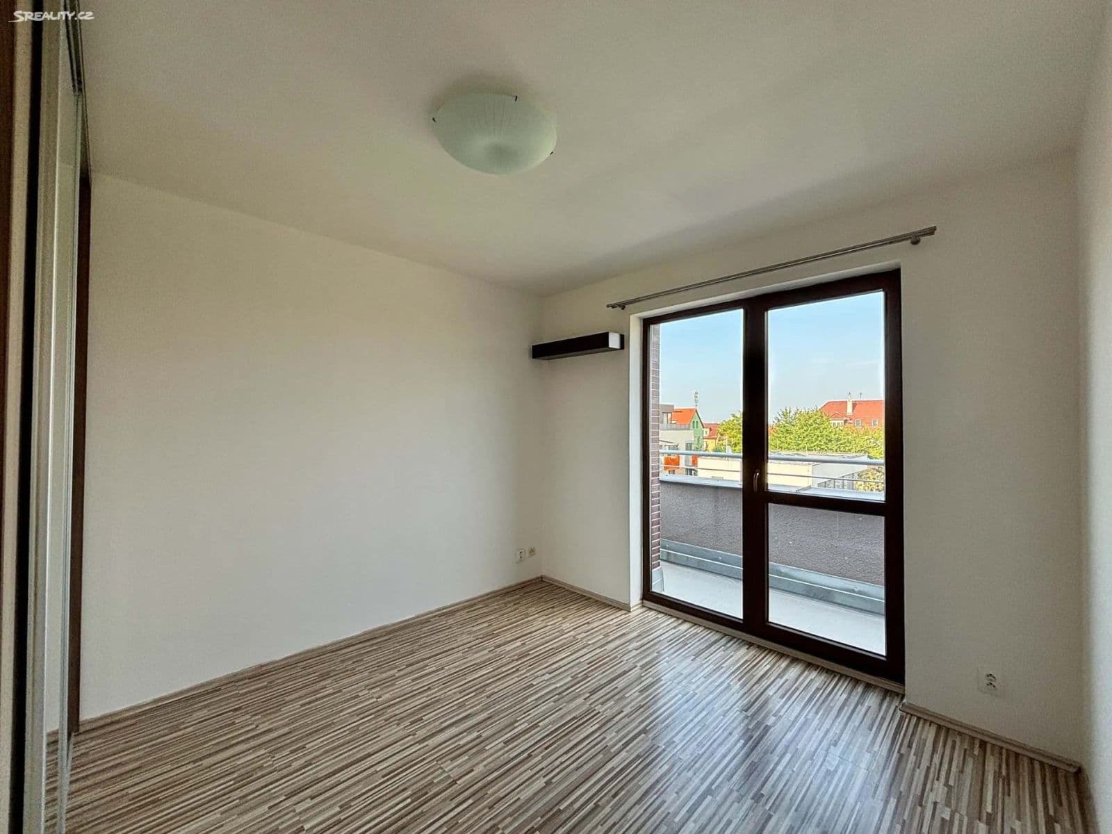 1 bedroom with open-plan kitchen flat for sale, 43 m², U Výstavby, Prague, Prague 1 bedroom with open-plan kitchen flat for sale, 43 m², U Výstavby, Prague, Prague