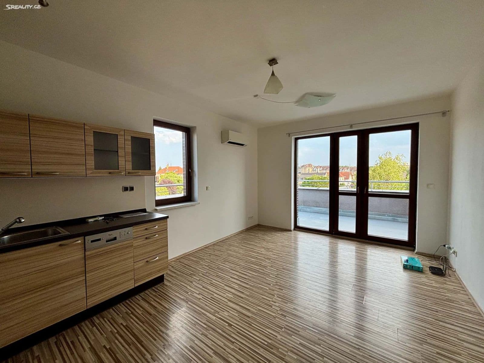 1 bedroom with open-plan kitchen flat for sale, 43 m², U Výstavby, Prague, Prague 1 bedroom with open-plan kitchen flat for sale, 43 m², U Výstavby, Prague, Prague