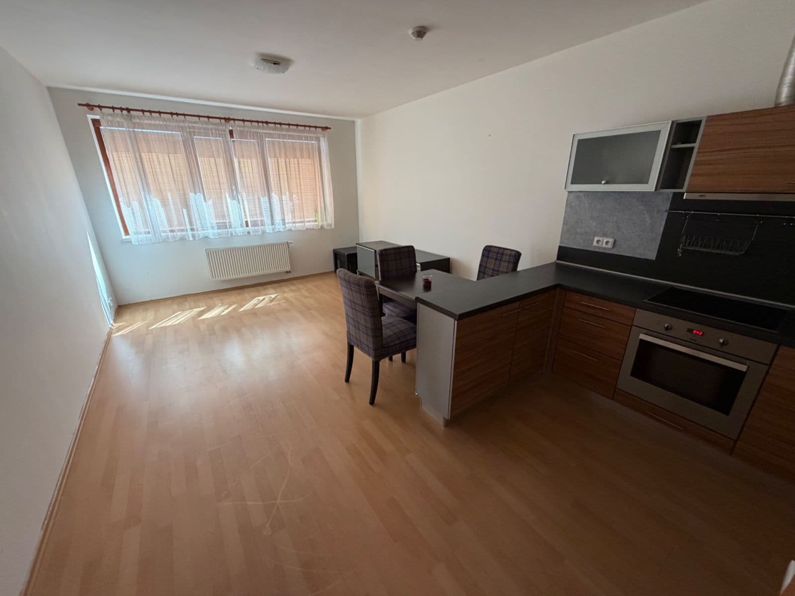 1 bedroom with open-plan kitchen flat to rent, 65 m², Nová kolonie, Prague, Prague 1 bedroom with open-plan kitchen flat to rent, 65 m², Nová kolonie, Prague, Prague