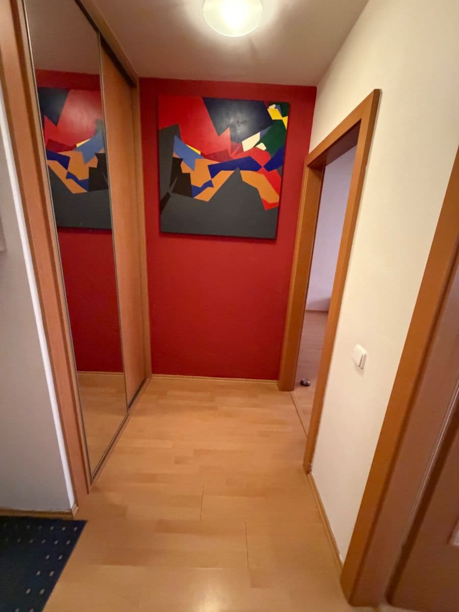 1 bedroom with open-plan kitchen flat to rent, 65 m², Nová kolonie, Prague, Prague 1 bedroom with open-plan kitchen flat to rent, 65 m², Nová kolonie, Prague, Prague