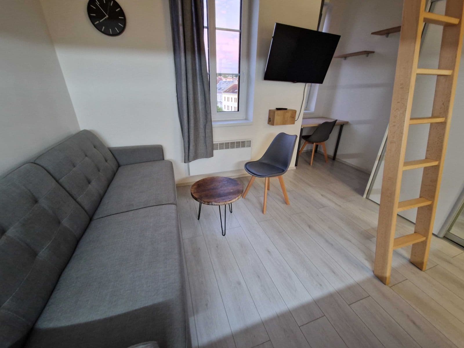 Studio flat to rent, 26 m², Hejtmánkova, Prague, Prague Studio flat to rent, 26 m², Hejtmánkova, Prague, Prague