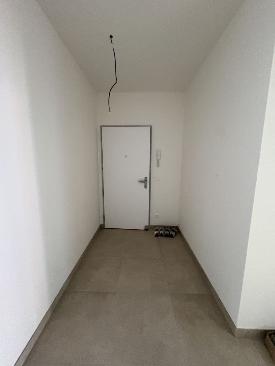 1 bedroom with open-plan kitchen flat for sale, 65 m², Drahobejlova, Prague, Prague 1 bedroom with open-plan kitchen flat for sale, 65 m², Drahobejlova, Prague, Prague