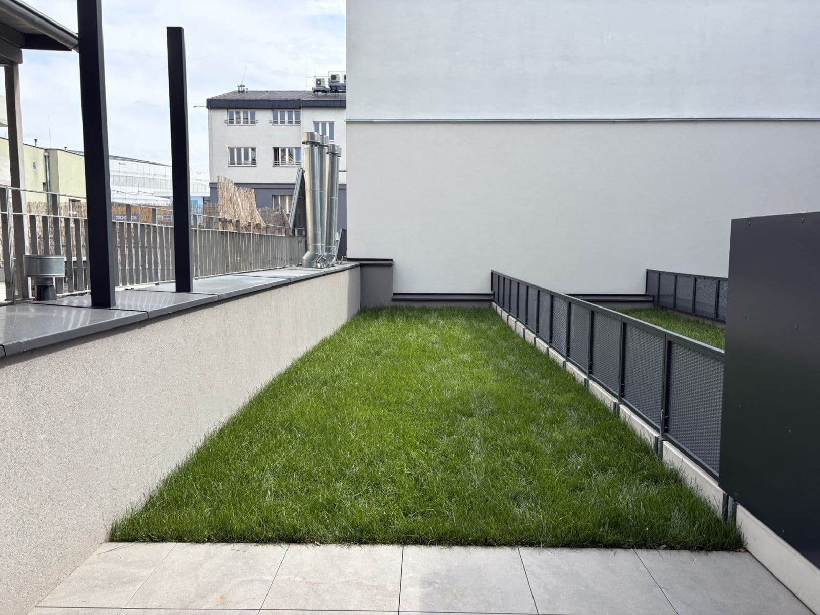 1 bedroom with open-plan kitchen flat for sale, 65 m², Drahobejlova, Prague, Prague 1 bedroom with open-plan kitchen flat for sale, 65 m², Drahobejlova, Prague, Prague