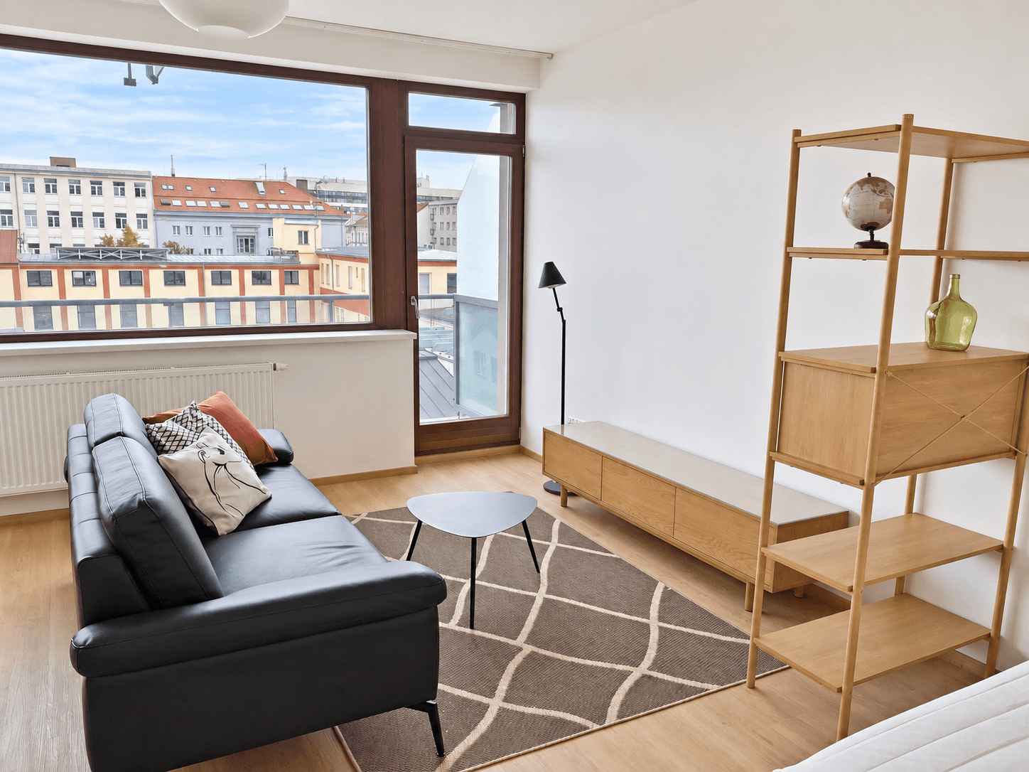 Studio flat to rent, 38 m², U Měšťanského pivovaru, Prague, Prague Studio flat to rent, 38 m², U Měšťanského pivovaru, Prague, Prague