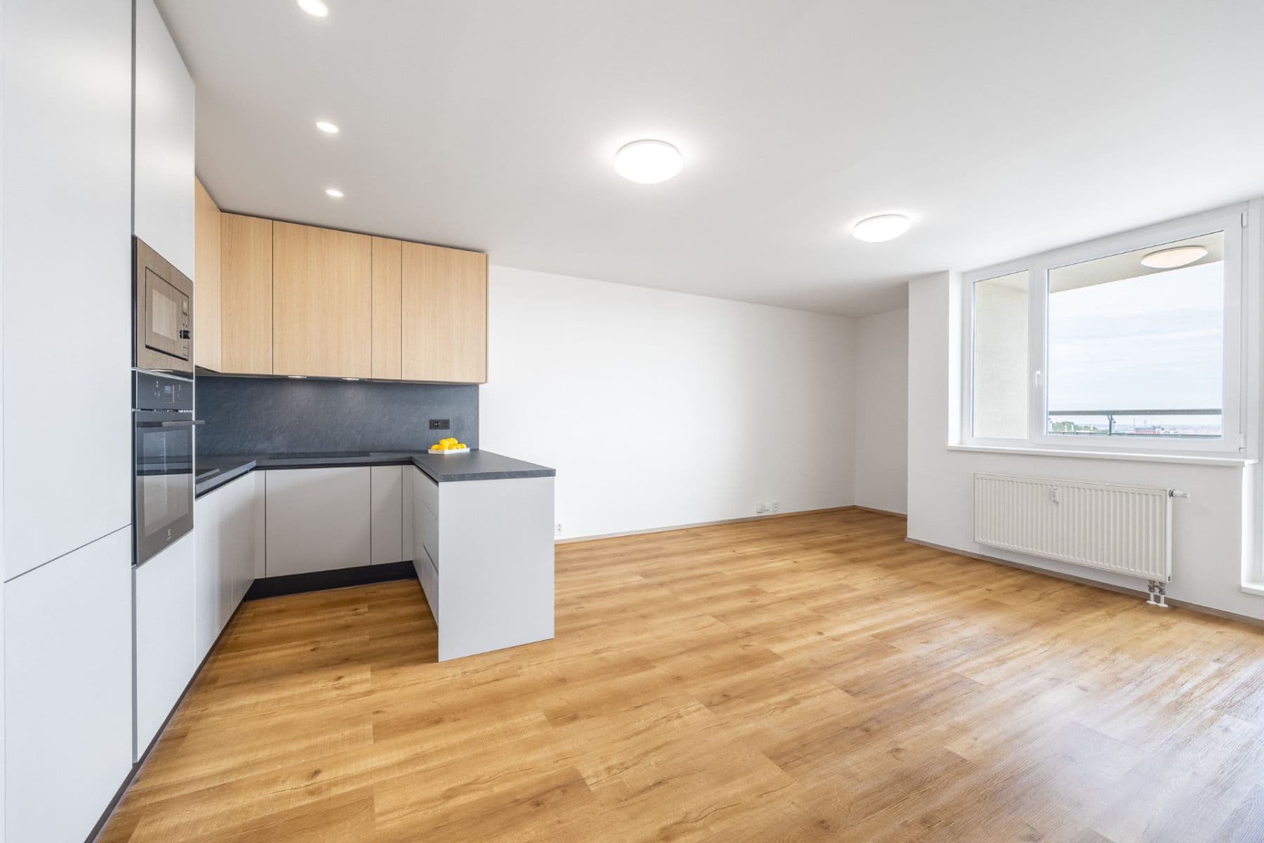 2 bedroom with open-plan kitchen flat for sale, 92 m², Petržílkova, Prague, Prague 2 bedroom with open-plan kitchen flat for sale, 92 m², Petržílkova, Prague, Prague