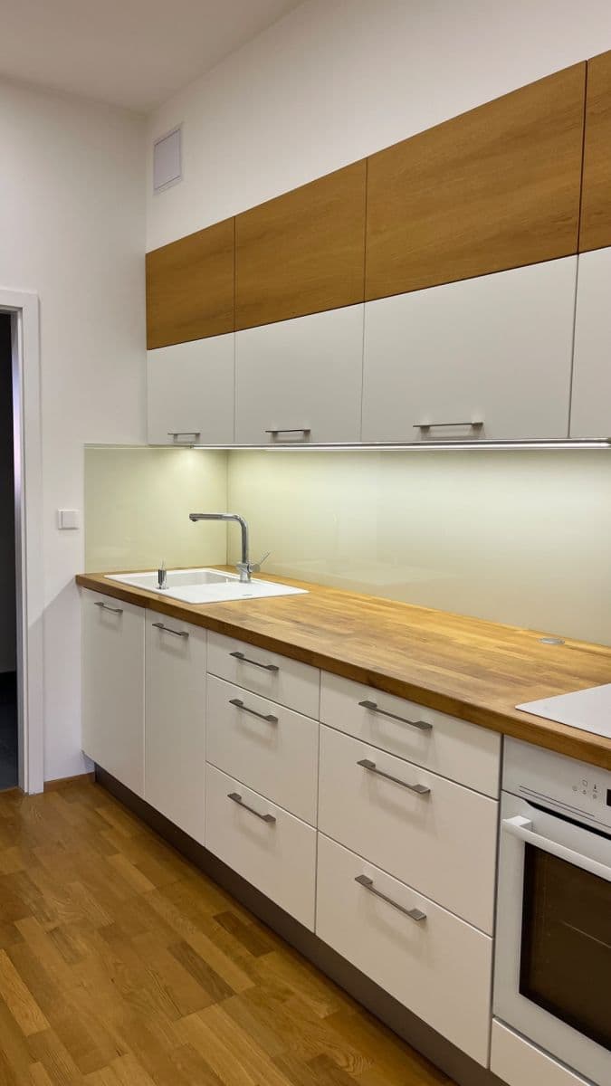 2 bedroom flat to rent, 56 m², Branická, Prague, Prague 2 bedroom flat to rent, 56 m², Branická, Prague, Prague