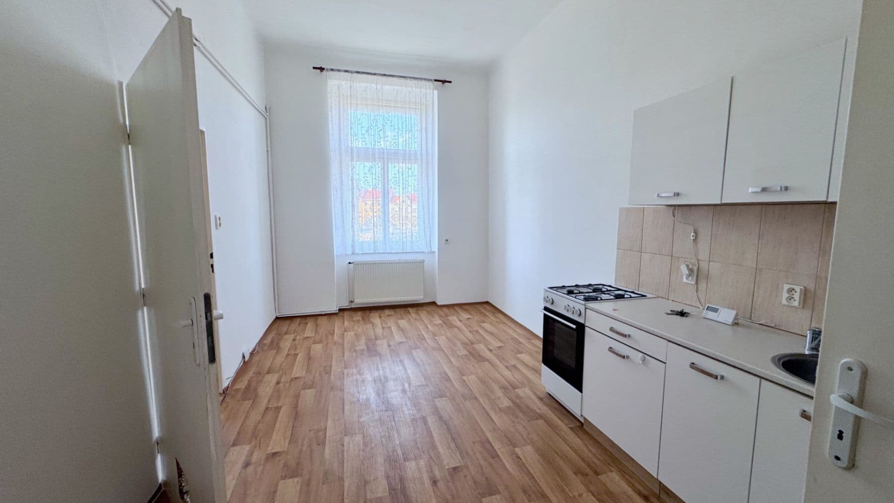 1 bedroom with open-plan kitchen flat to rent, 42 m², Heydukova, Prague, Prague 1 bedroom with open-plan kitchen flat to rent, 42 m², Heydukova, Prague, Prague