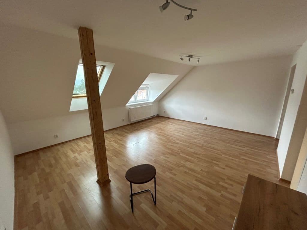 2 bedroom flat to rent, 65 m², Na Zemance, Prague, Prague 2 bedroom flat to rent, 65 m², Na Zemance, Prague, Prague