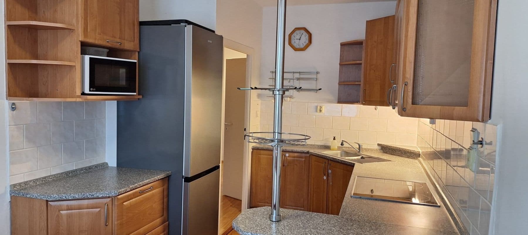 3 bedroom flat to rent, 77 m², Voskovcova, Prague, Prague 3 bedroom flat to rent, 77 m², Voskovcova, Prague, Prague