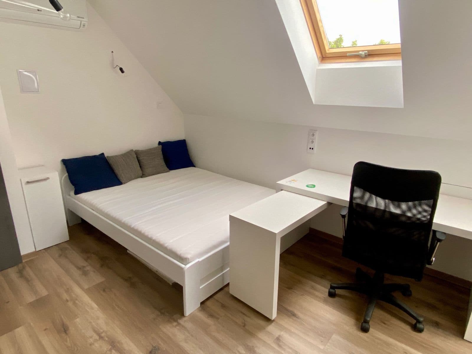 Studio flat to rent, 28 m², Dalovická, Prague, Prague Studio flat to rent, 28 m², Dalovická, Prague, Prague