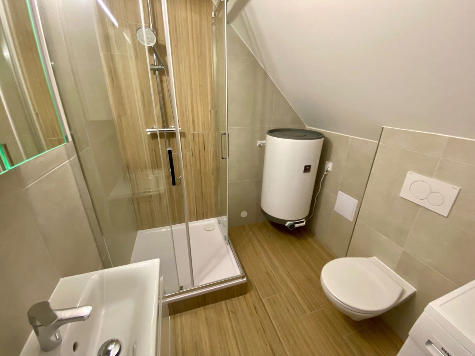 Studio flat to rent, 28 m², Dalovická, Prague, Prague Studio flat to rent, 28 m², Dalovická, Prague, Prague