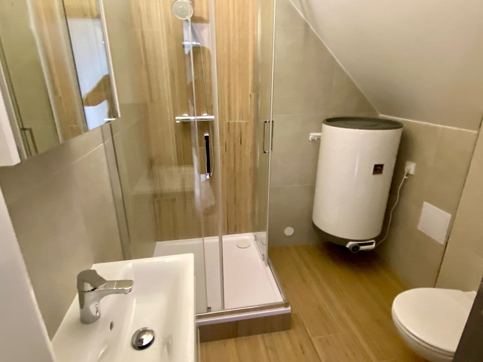 Studio flat to rent, 28 m², Dalovická, Prague, Prague Studio flat to rent, 28 m², Dalovická, Prague, Prague