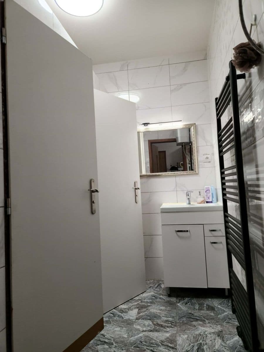 3 bedroom flat to rent, 45 m², Masarykovo nám., Přeštice, Plzeňský Region 3 bedroom flat to rent, 45 m², Masarykovo nám., Přeštice, Plzeňský Region
