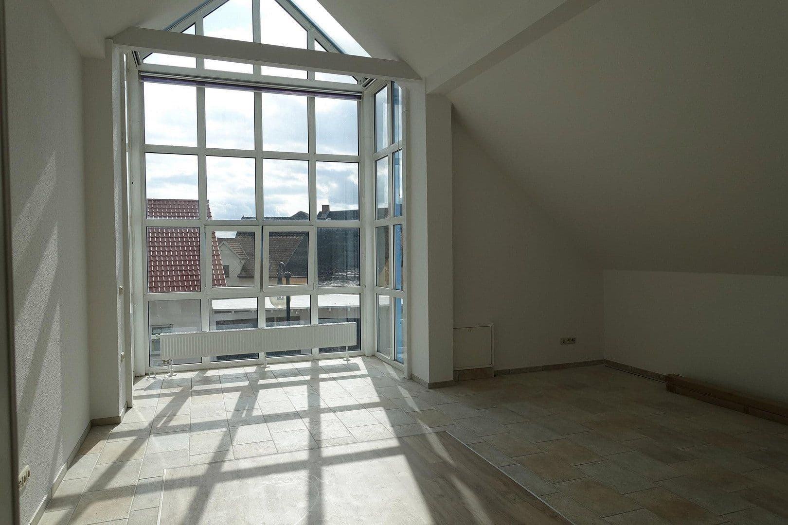 2 bedroom with open-plan kitchen flat to rent, 150 m², Lützerodaer Weg 8, JENA, Thuringia 2 bedroom with open-plan kitchen flat to rent, 150 m², Lützerodaer Weg 8, JENA, Thuringia