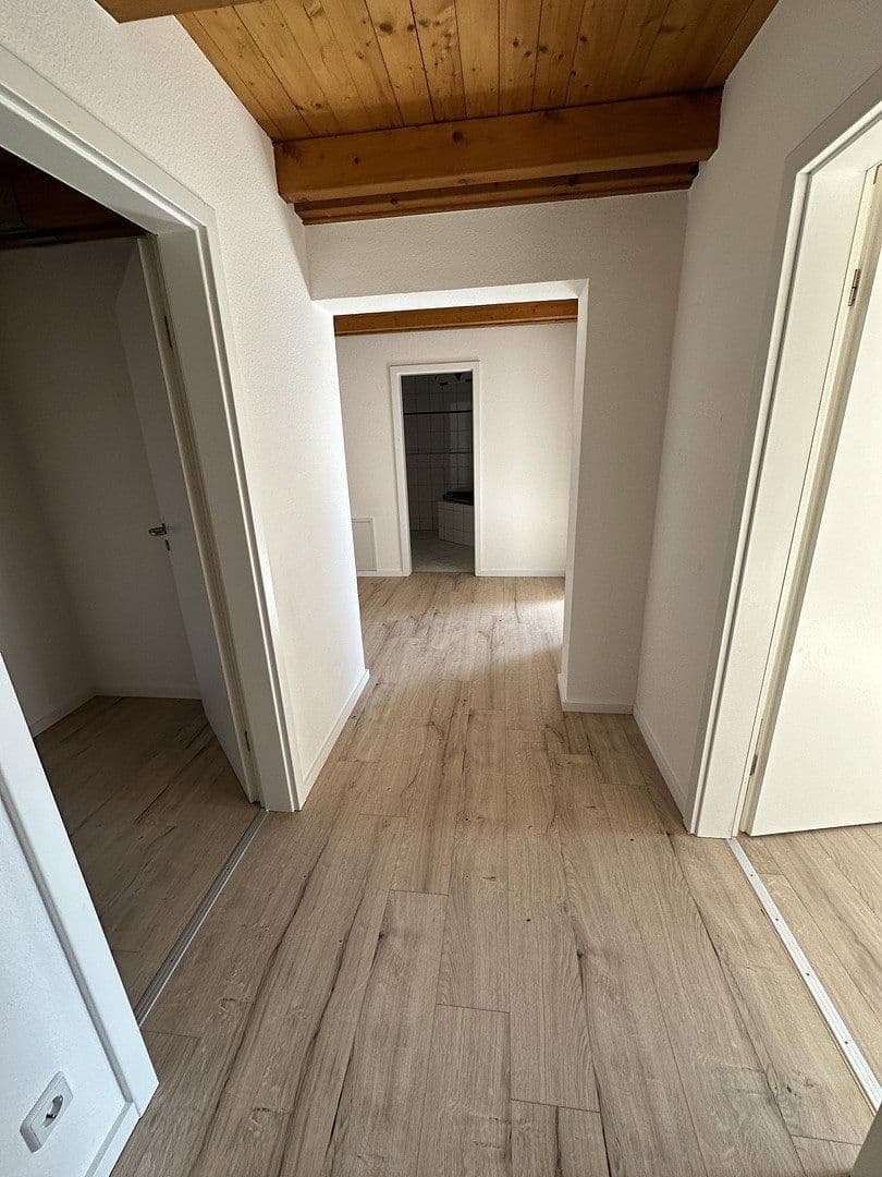 2 bedroom with open-plan kitchen flat to rent, 94 m², Neumarkt 9, Lichtenstein/Sachsen, Saxony 2 bedroom with open-plan kitchen flat to rent, 94 m², Neumarkt 9, Lichtenstein/Sachsen, Saxony
