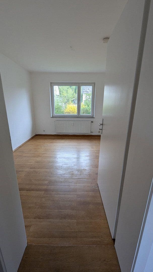 2 bedroom with open-plan kitchen flat to rent, 85 m², Heidenheim an der Brenz, Baden-Württemberg 2 bedroom with open-plan kitchen flat to rent, 85 m², Heidenheim an der Brenz, Baden-Württemberg