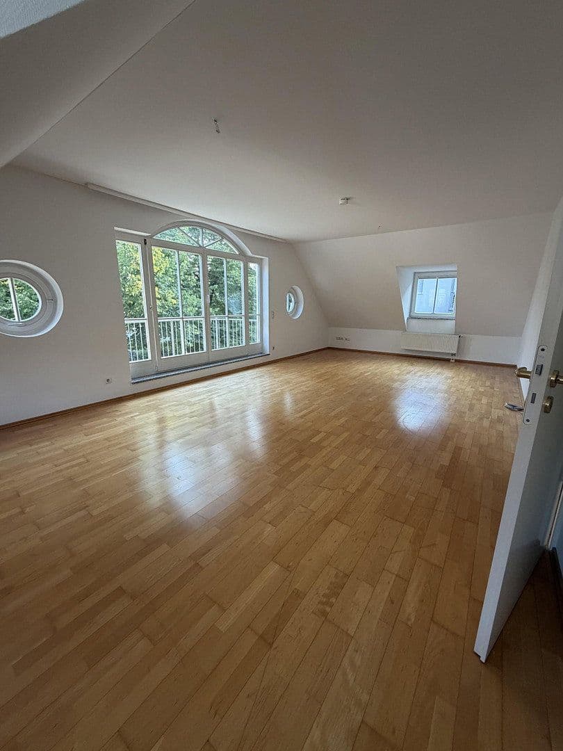 4 bedroom flat to rent, 128 m², München, Bavaria 4 bedroom flat to rent, 128 m², München, Bavaria