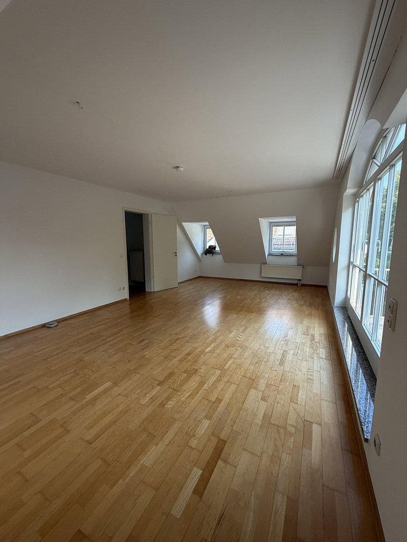 4 bedroom flat to rent, 128 m², München, Bavaria 4 bedroom flat to rent, 128 m², München, Bavaria