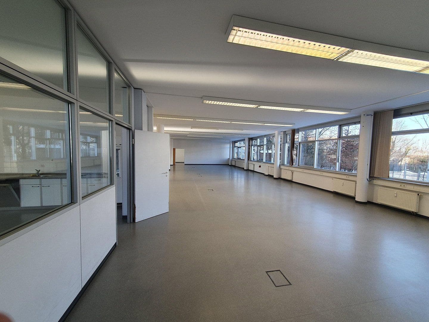 office to rent, 512 m², Baldhamer Straße 39, Vaterstetten, Bavaria office to rent, 512 m², Baldhamer Straße 39, Vaterstetten, Bavaria