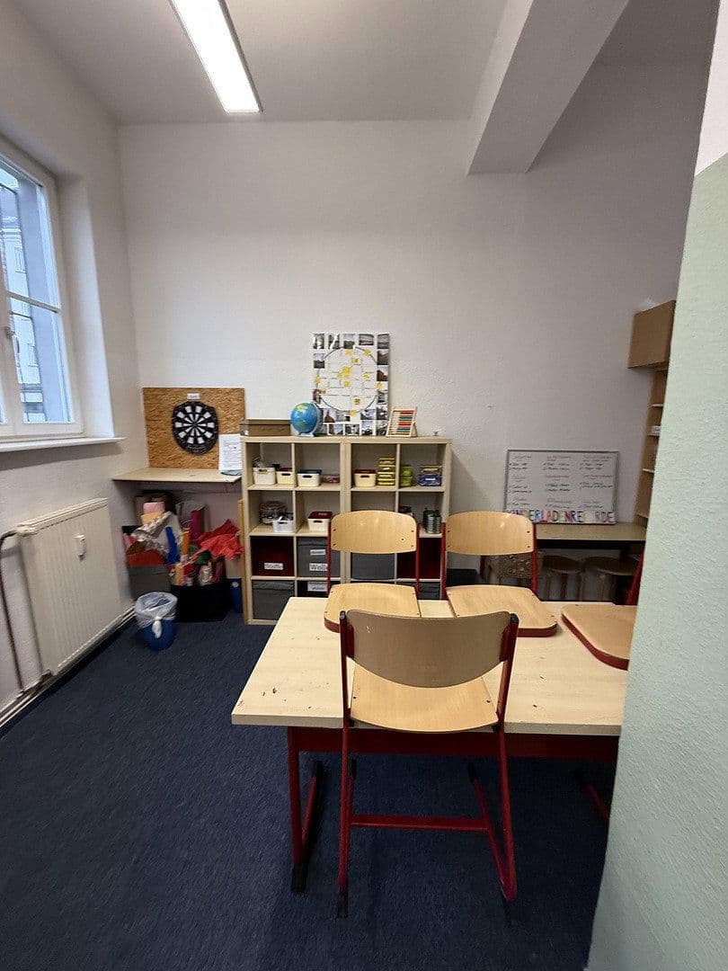 office to rent, 155 m², Wartlaustraße 3, Neubrandenburg, Mecklenburg-Vorpommern office to rent, 155 m², Wartlaustraße 3, Neubrandenburg, Mecklenburg-Vorpommern
