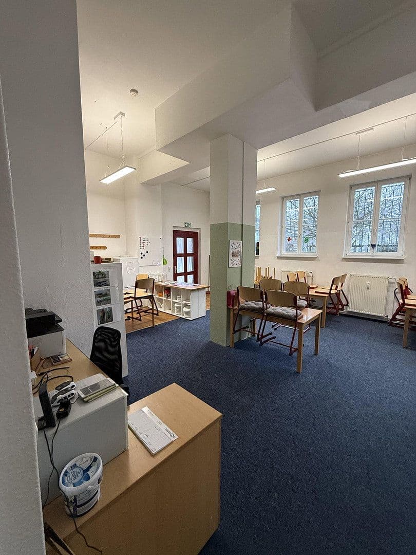 office to rent, 155 m², Wartlaustraße 3, Neubrandenburg, Mecklenburg-Vorpommern office to rent, 155 m², Wartlaustraße 3, Neubrandenburg, Mecklenburg-Vorpommern