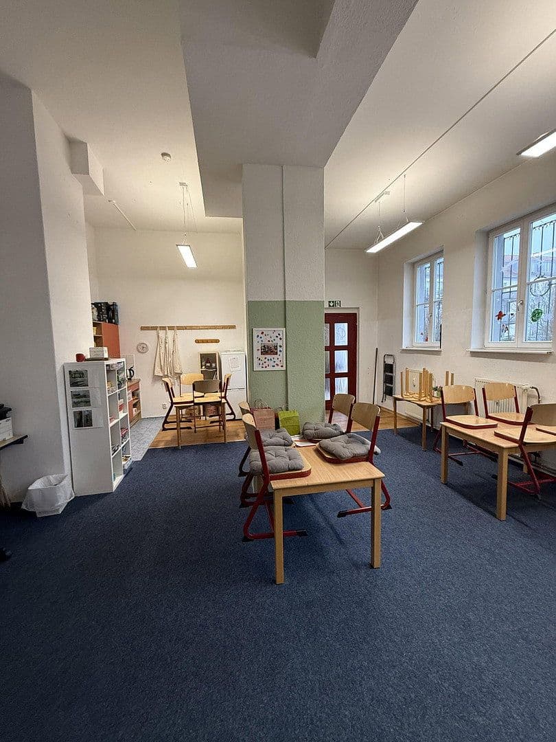 office to rent, 155 m², Wartlaustraße 3, Neubrandenburg, Mecklenburg-Vorpommern office to rent, 155 m², Wartlaustraße 3, Neubrandenburg, Mecklenburg-Vorpommern
